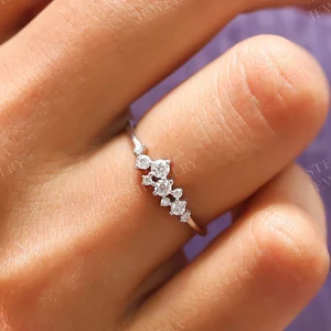 The Shared-Prong Eternity Band